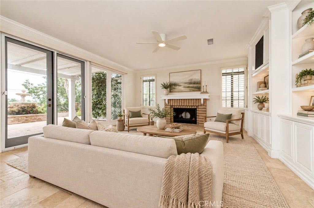 22201 Wayside, Mission Viejo, CA 92692