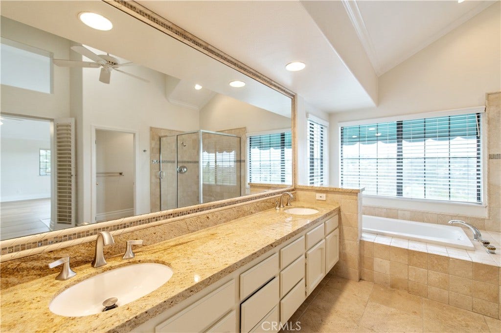22201 Wayside, Mission Viejo, CA 92692