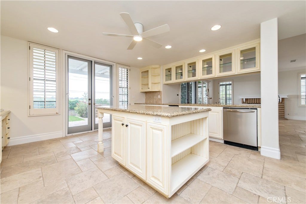 22201 Wayside, Mission Viejo, CA 92692