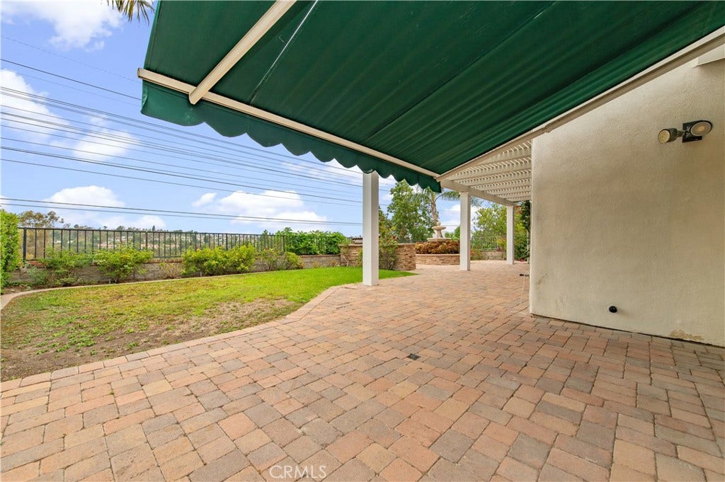 22201 Wayside, Mission Viejo, CA 92692