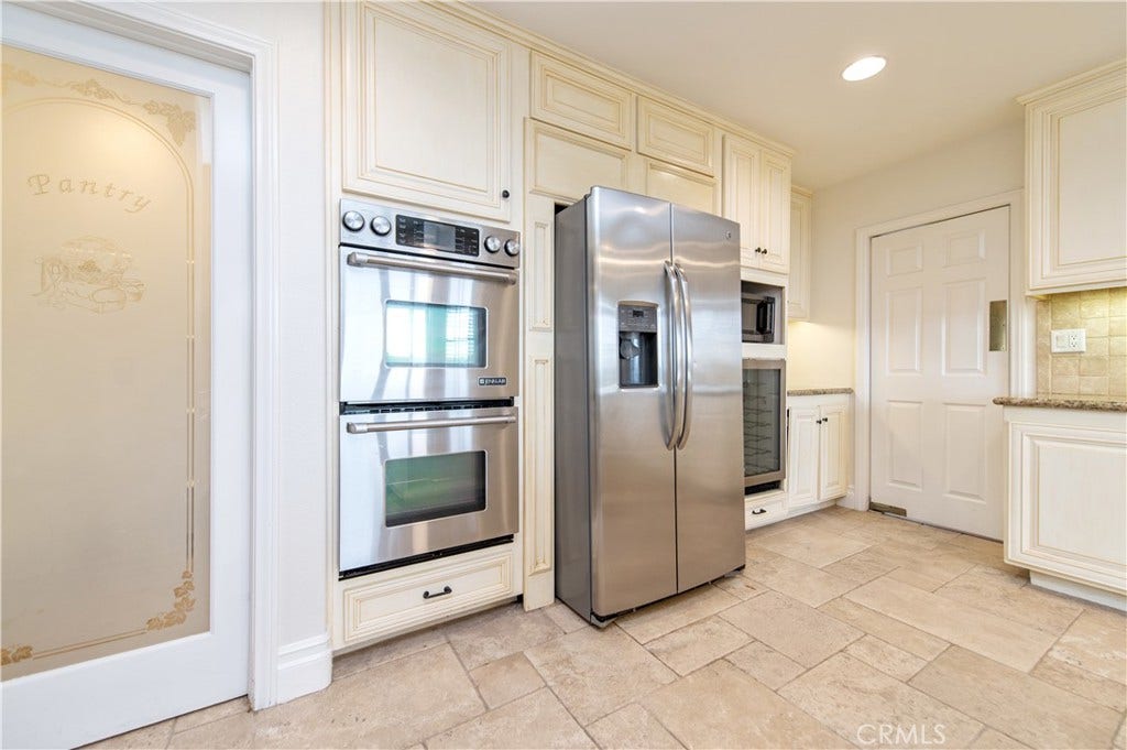 22201 Wayside, Mission Viejo, CA 92692