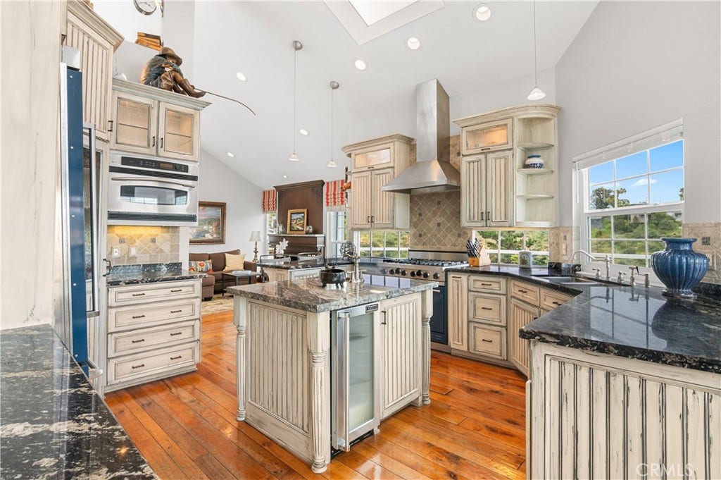 2210 Bridge, Laguna Beach, CA 92651 2210 Bridge, Laguna Beach, CA 92651