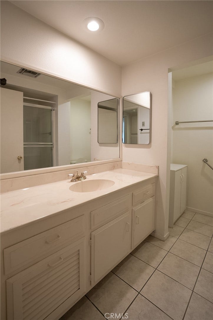 2117 Via Puerta, #B, Laguna Woods, CA 92637