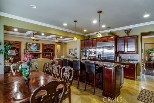 19244 Falabella, Yorba Linda, CA 92886 19244 Falabella, Yorba Linda, CA 92886
