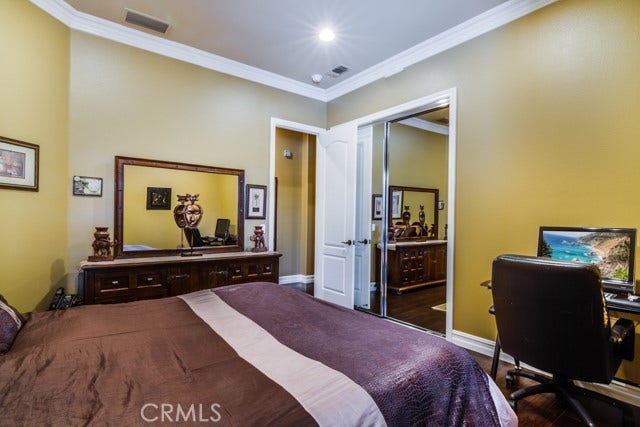 19244 Falabella, Yorba Linda, CA 92886 19244 Falabella, Yorba Linda, CA 92886