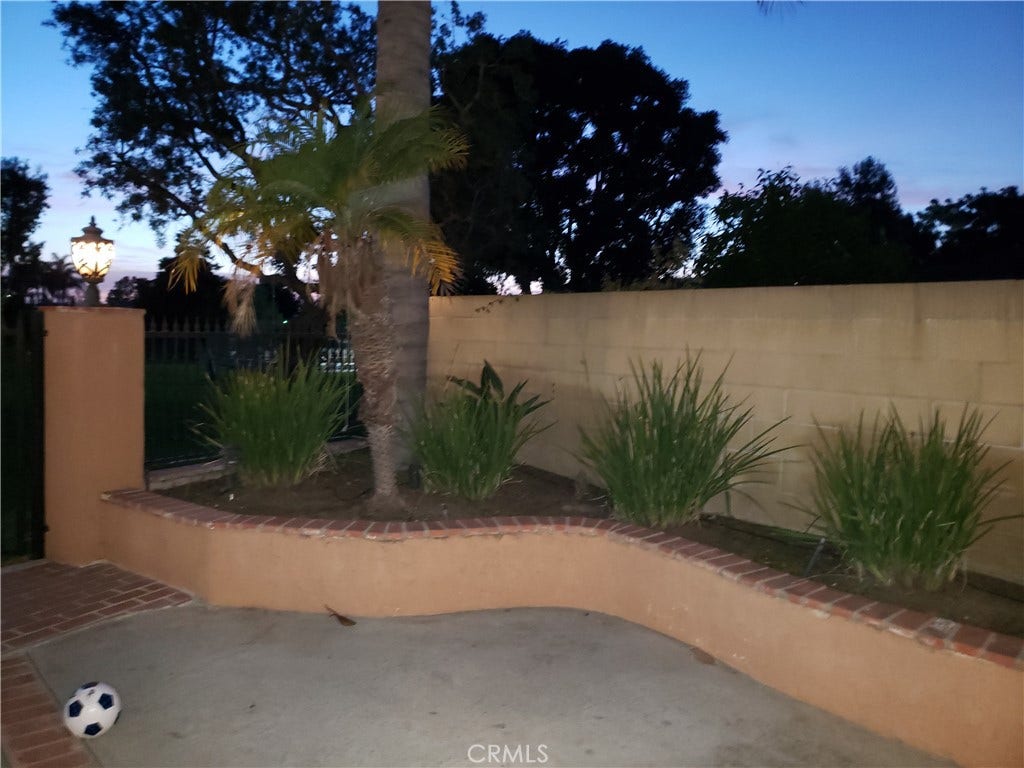 10754 El Rubi, Fountain Valley, CA 92708 10754 El Rubi, Fountain Valley, CA 92708
