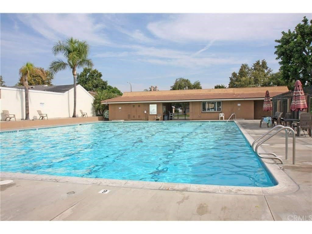 10754 El Rubi, Fountain Valley, CA 92708 10754 El Rubi, Fountain Valley, CA 92708