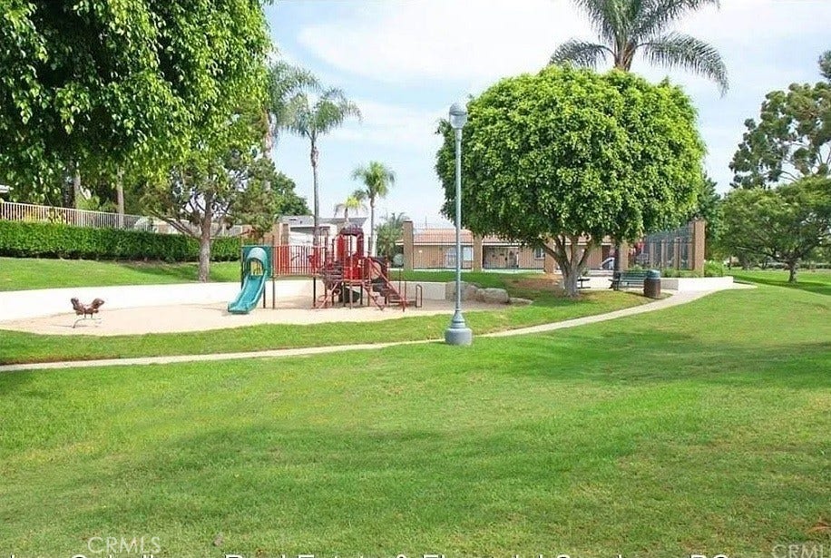 10754 El Rubi, Fountain Valley, CA 92708 10754 El Rubi, Fountain Valley, CA 92708