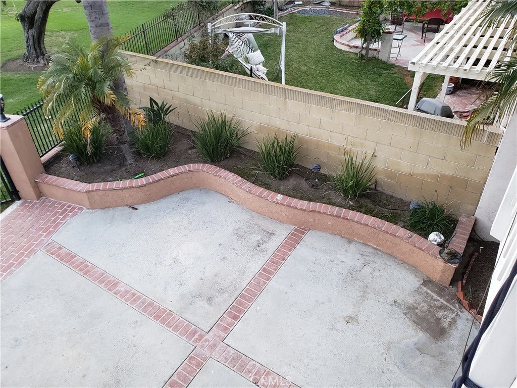 10754 El Rubi, Fountain Valley, CA 92708 10754 El Rubi, Fountain Valley, CA 92708