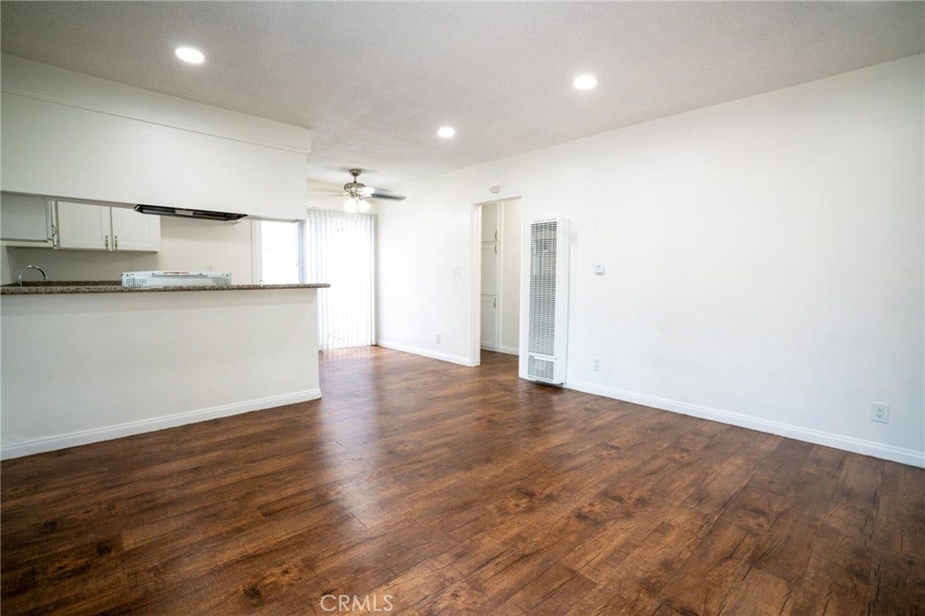 140 W Orangethorpe Avenue, Placentia, CA 92870 140 W Orangethorpe Avenue, Placentia, CA 92870