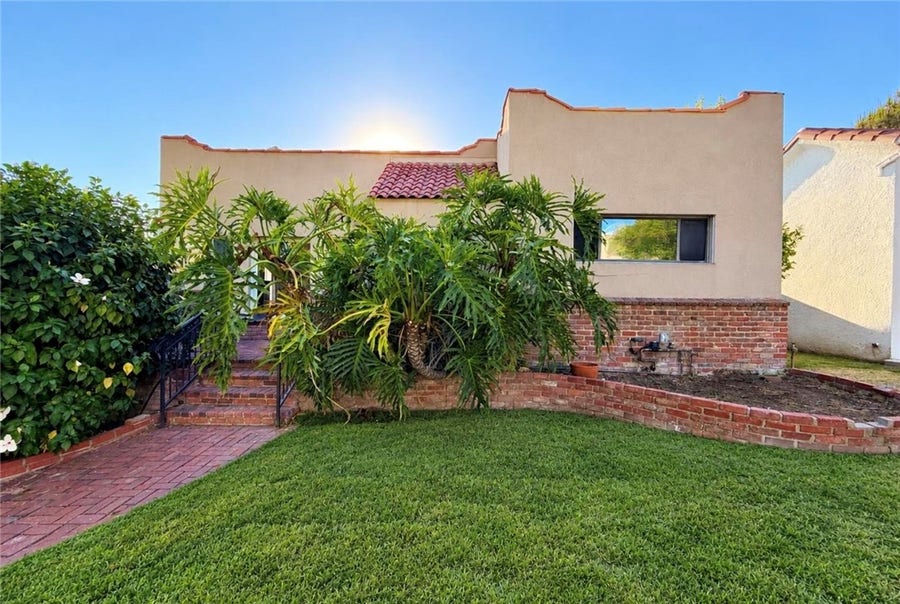 Property photo for 1443 Dorothy Drive, Glendale, CA