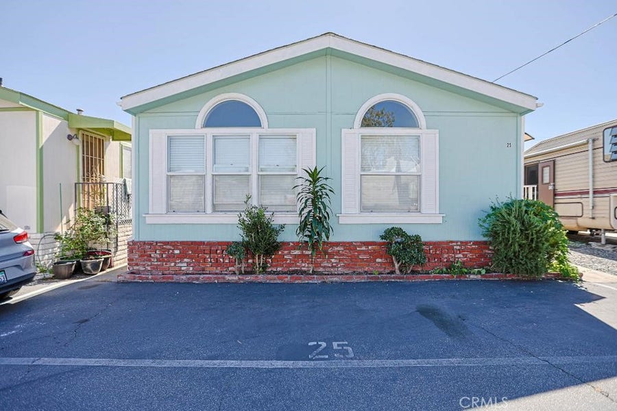 Property photo for 15141 Beach Boulevard, #25, Midway City, CA