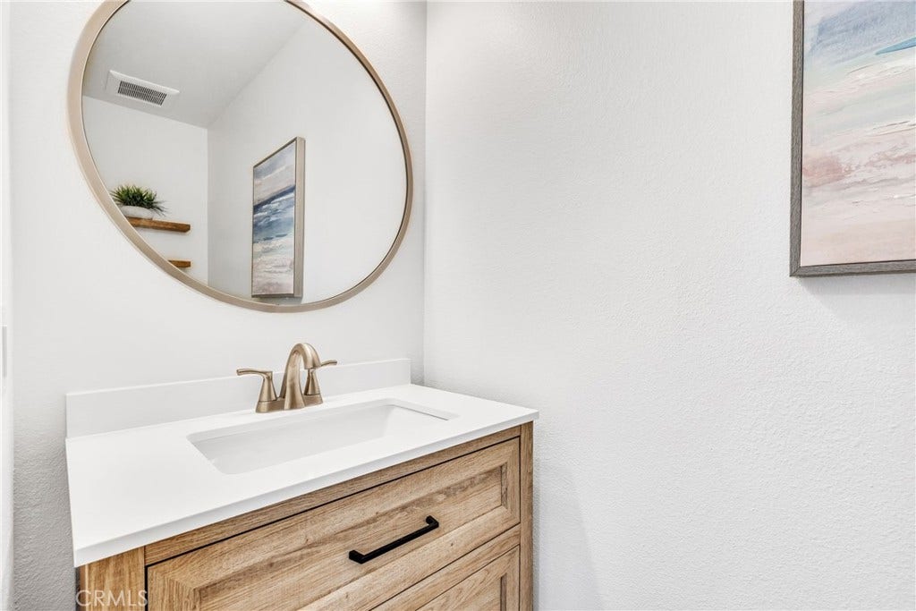 27061 Mill Pond Road, #40, Dana Point, CA 92624 27061 Mill Pond Road, #40, Dana Point, CA 92624