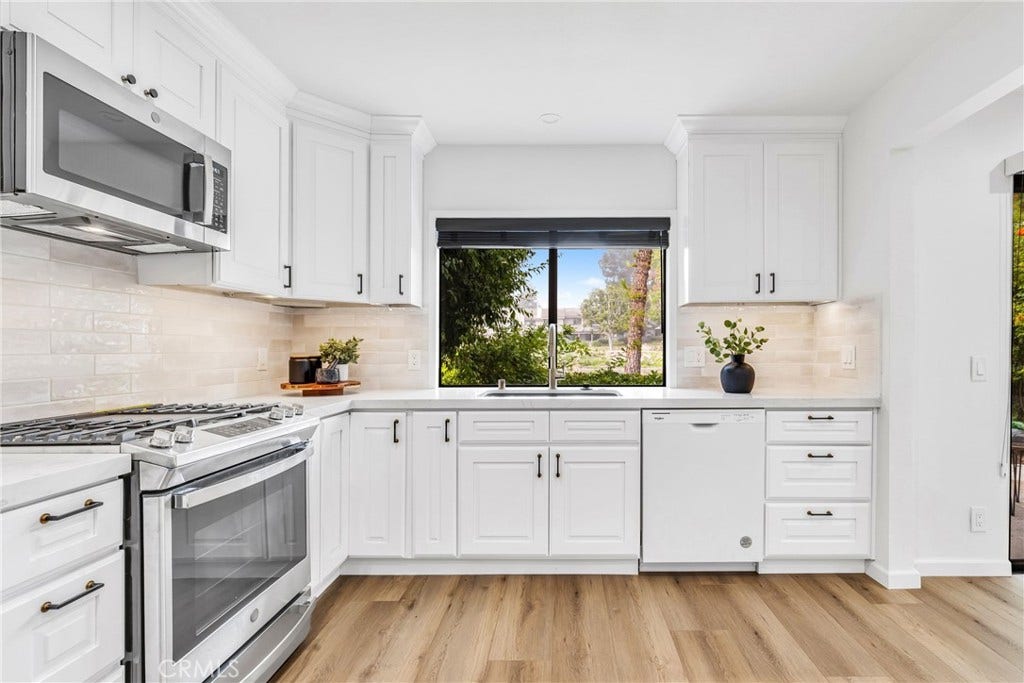 27061 Mill Pond Road, #40, Dana Point, CA 92624 27061 Mill Pond Road, #40, Dana Point, CA 92624