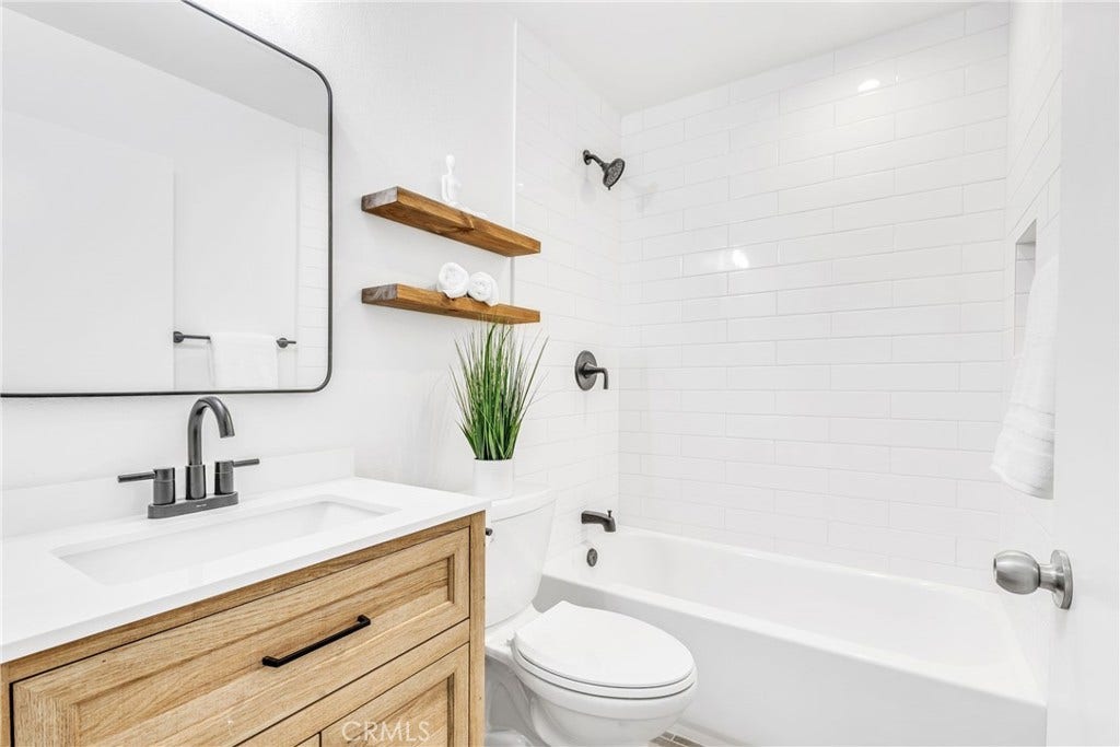 27061 Mill Pond Road, #40, Dana Point, CA 92624 27061 Mill Pond Road, #40, Dana Point, CA 92624