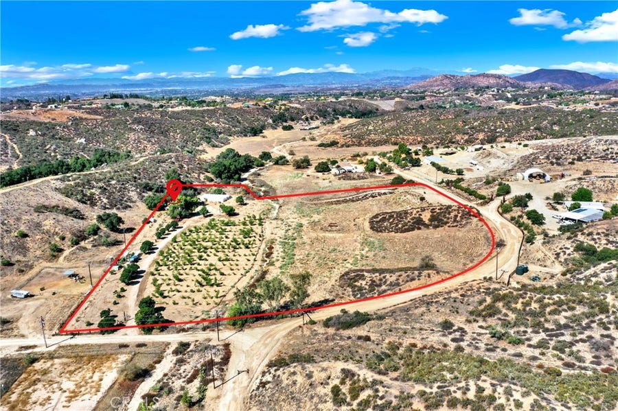 Property photo for 39145 Calle Cordova, Temecula, CA