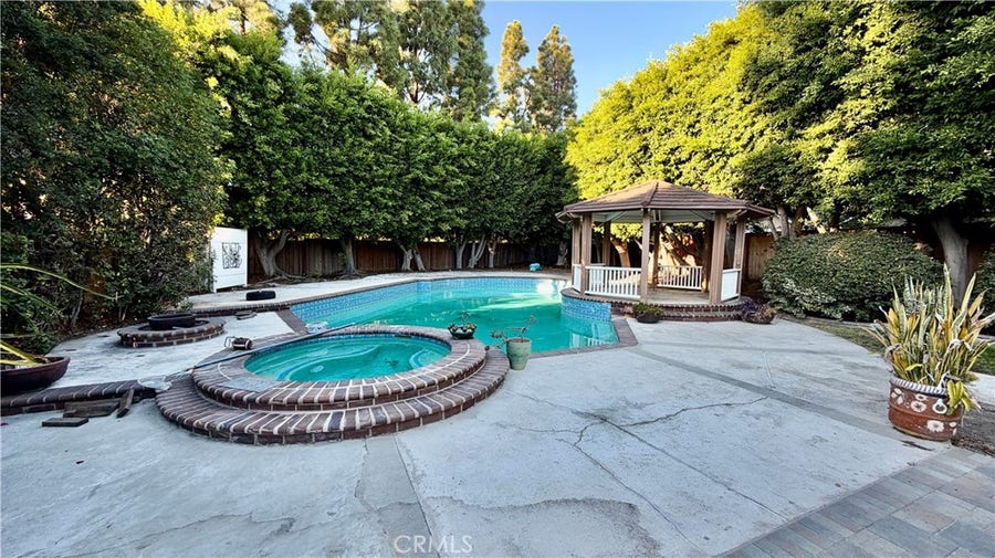 Property photo for 63 Sparrowhawk, Irvine, CA