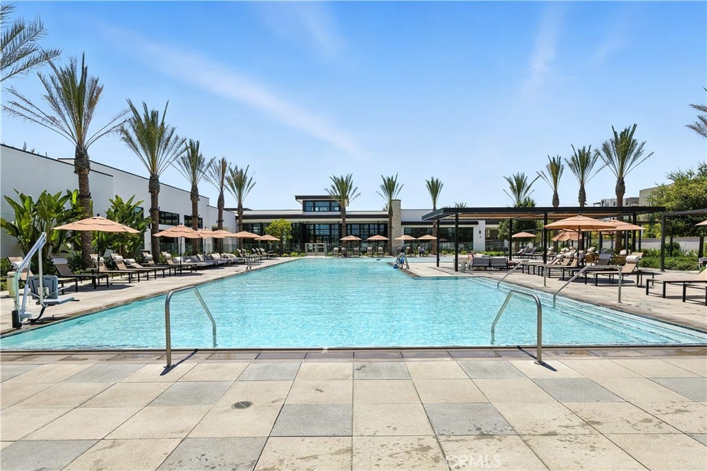 2265 Sagebrush Loop, Montebello, CA 90640 Rec Center Pool