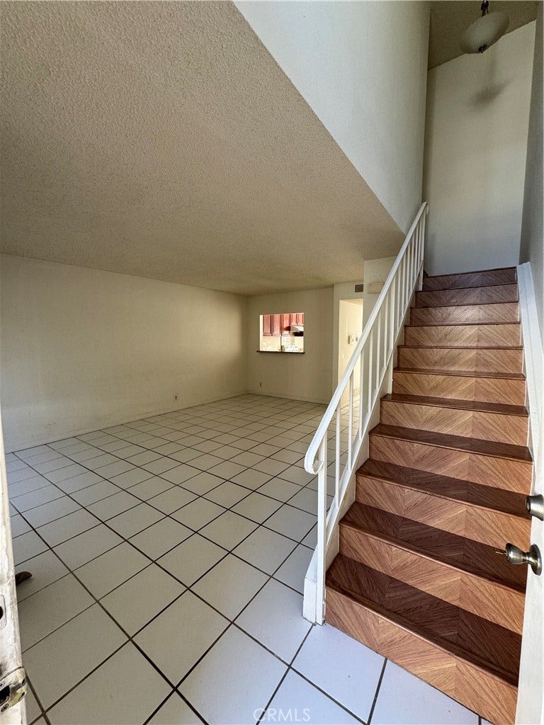 25885 Trabuco Road, Lake Forest, CA 92630 25885 Trabuco Road, Lake Forest, CA 92630