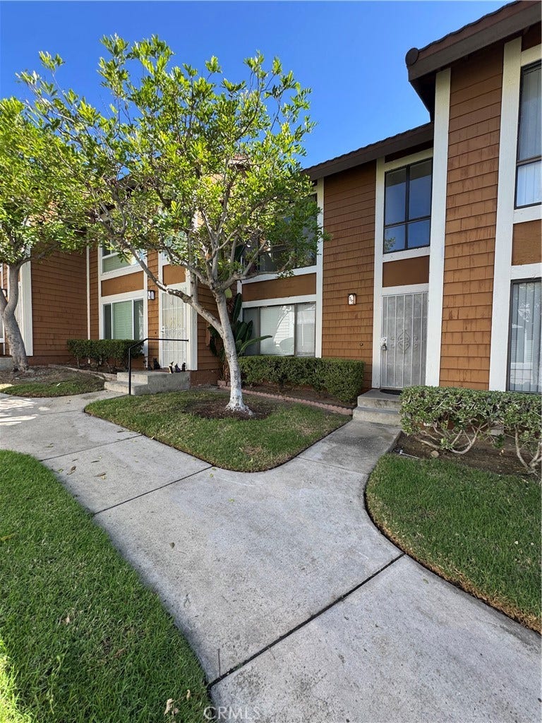 25885 Trabuco Road, Lake Forest, CA 92630 25885 Trabuco Road, Lake Forest, CA 92630