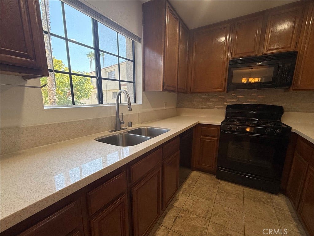 2971 Plaza Del Amo, #251, Torrance, CA 90503 2971 Plaza Del Amo, #251, Torrance, CA 90503
