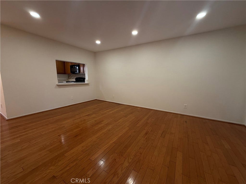 2971 Plaza Del Amo, #251, Torrance, CA 90503 2971 Plaza Del Amo, #251, Torrance, CA 90503