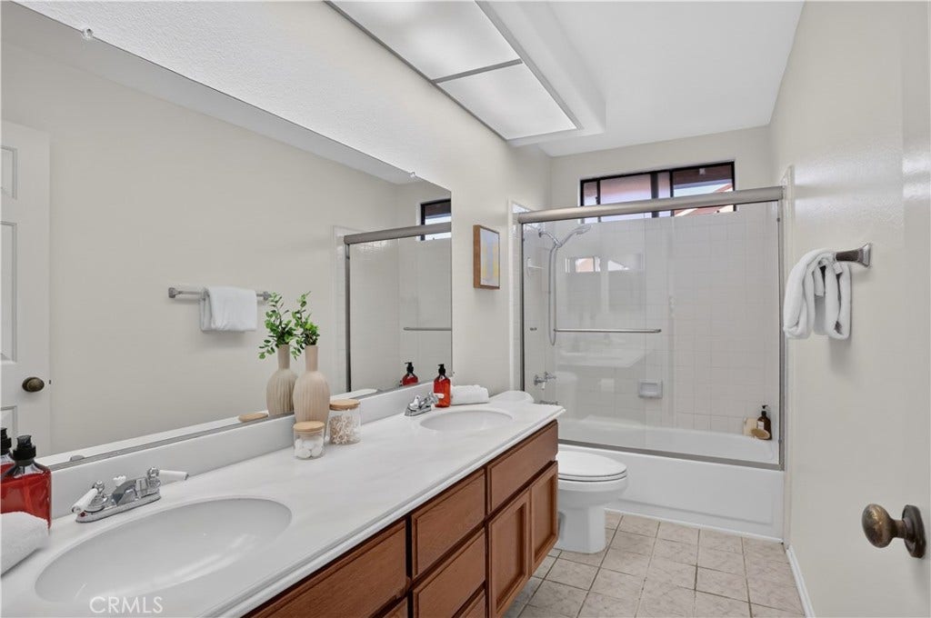 5570 Via Verano, Yorba Linda, CA 92887 5570 Via Verano, Yorba Linda, CA 92887