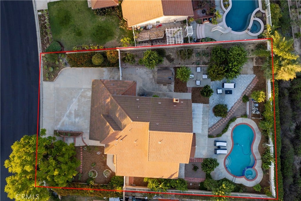 5570 Via Verano, Yorba Linda, CA 92887 5570 Via Verano, Yorba Linda, CA 92887