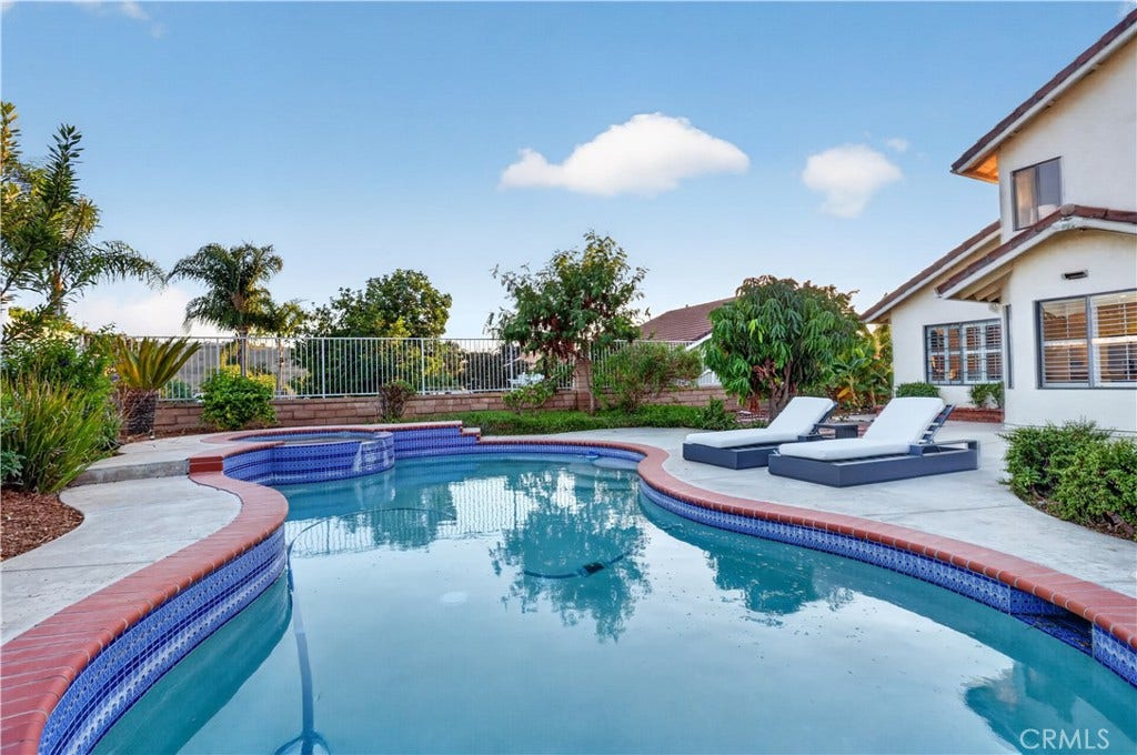 5570 Via Verano, Yorba Linda, CA 92887 5570 Via Verano, Yorba Linda, CA 92887