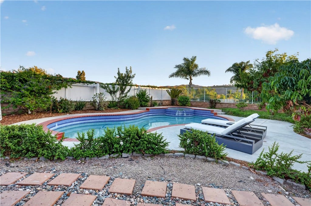 5570 Via Verano, Yorba Linda, CA 92887 5570 Via Verano, Yorba Linda, CA 92887