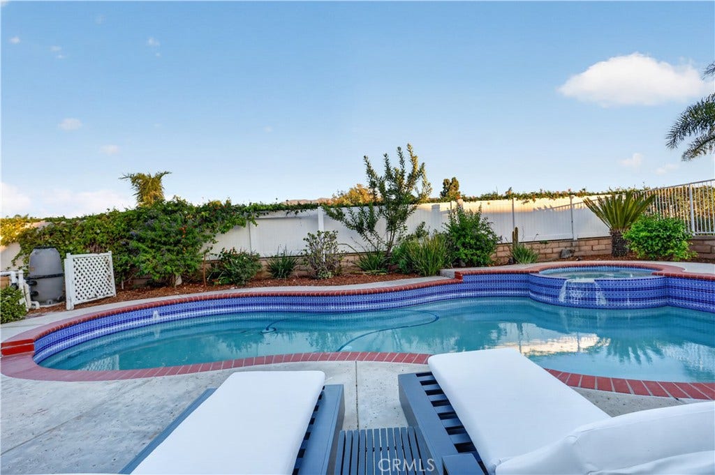 5570 Via Verano, Yorba Linda, CA 92887 5570 Via Verano, Yorba Linda, CA 92887