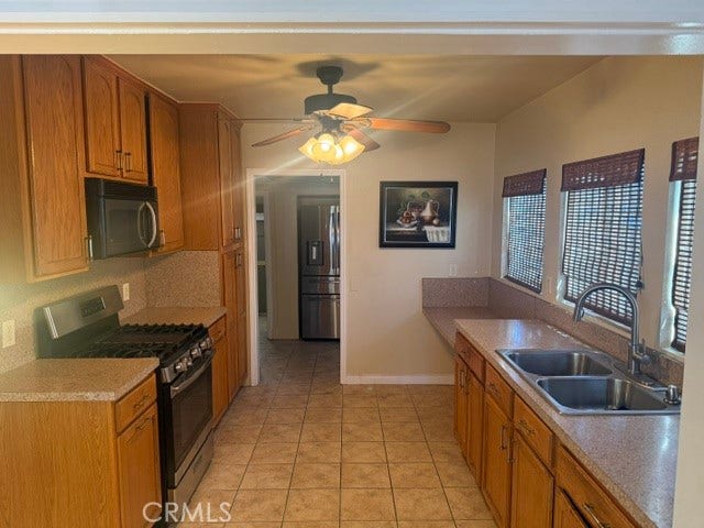 145 W 93rd, Los Angeles, CA 90003 145 W 93rd, Los Angeles, CA 90003