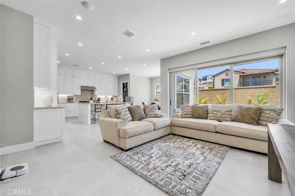 118 Eversedge, Irvine, CA 92618 118 Eversedge, Irvine, CA 92618