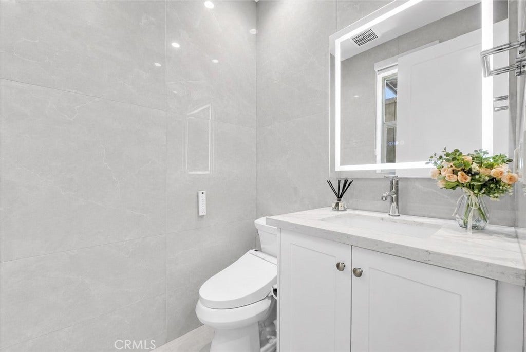 118 Eversedge, Irvine, CA 92618 118 Eversedge, Irvine, CA 92618