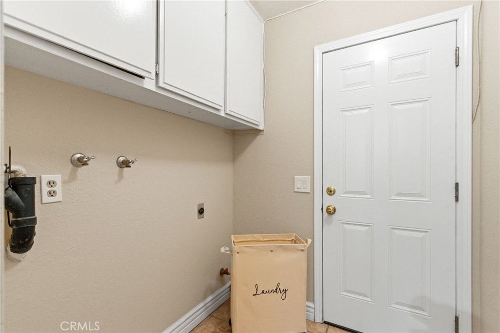 6573 E North View, Anaheim, CA 92807