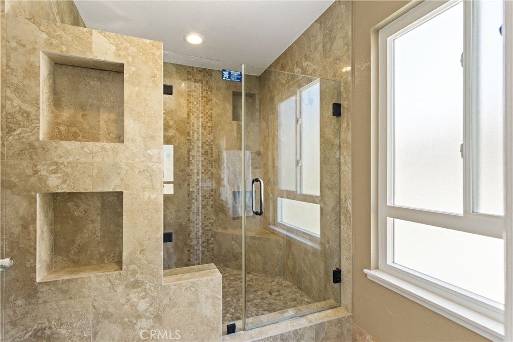 6573 E North View, Anaheim, CA 92807