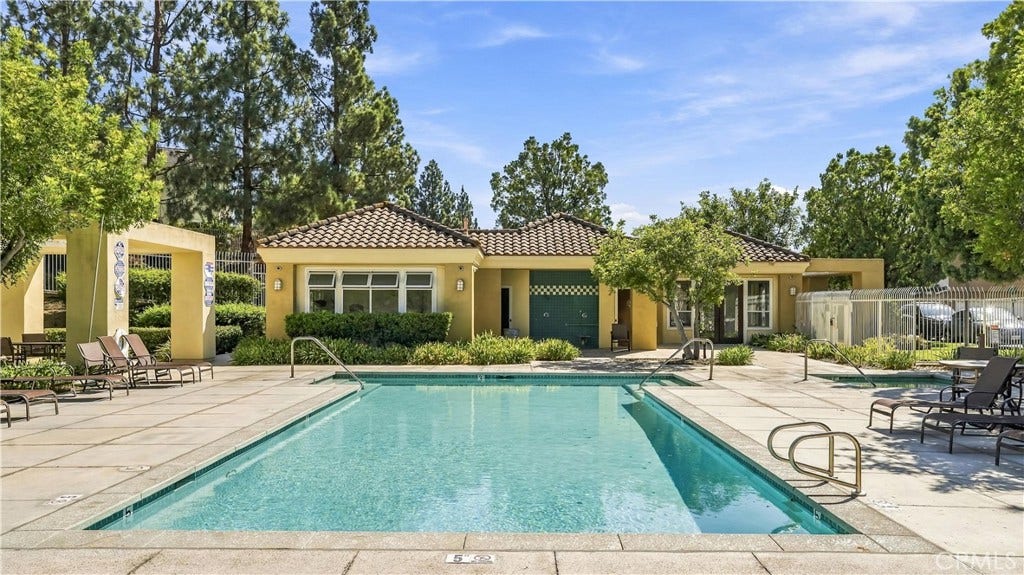 28564 Sorano, Lake Forest, CA 92679 28564 Sorano, Lake Forest, CA 92679