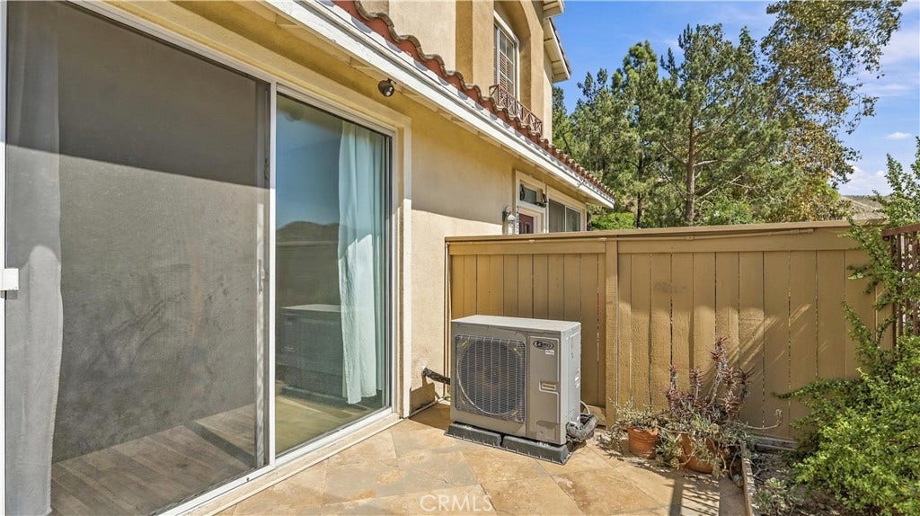 28564 Sorano, Lake Forest, CA 92679 28564 Sorano, Lake Forest, CA 92679