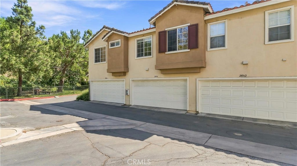 28564 Sorano, Lake Forest, CA 92679 28564 Sorano, Lake Forest, CA 92679