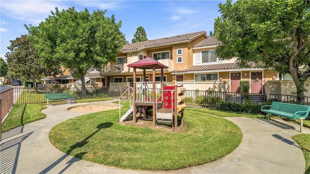28564 Sorano, Lake Forest, CA 92679 28564 Sorano, Lake Forest, CA 92679