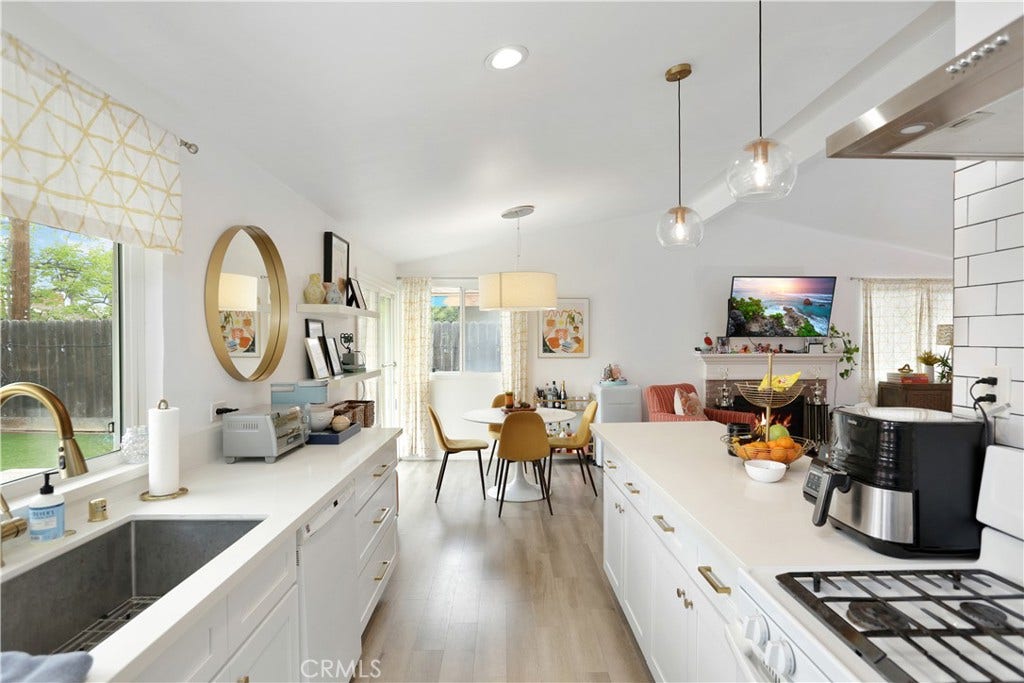 1305 W Cherry, Orange, CA 92868