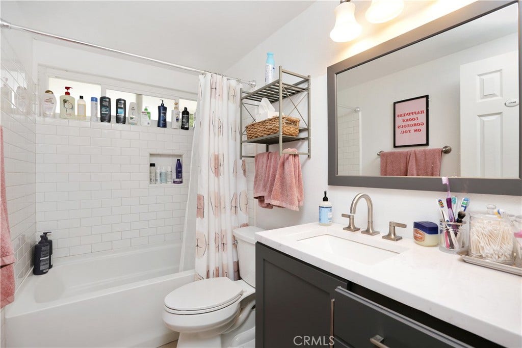 1305 W Cherry, Orange, CA 92868