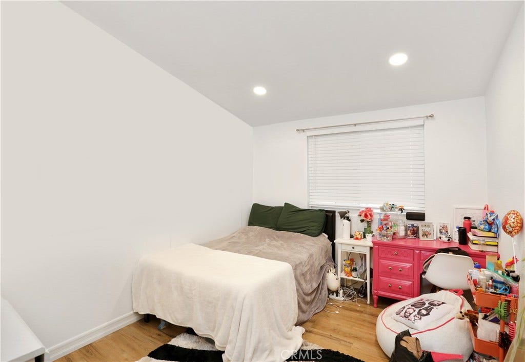 1305 W Cherry, Orange, CA 92868
