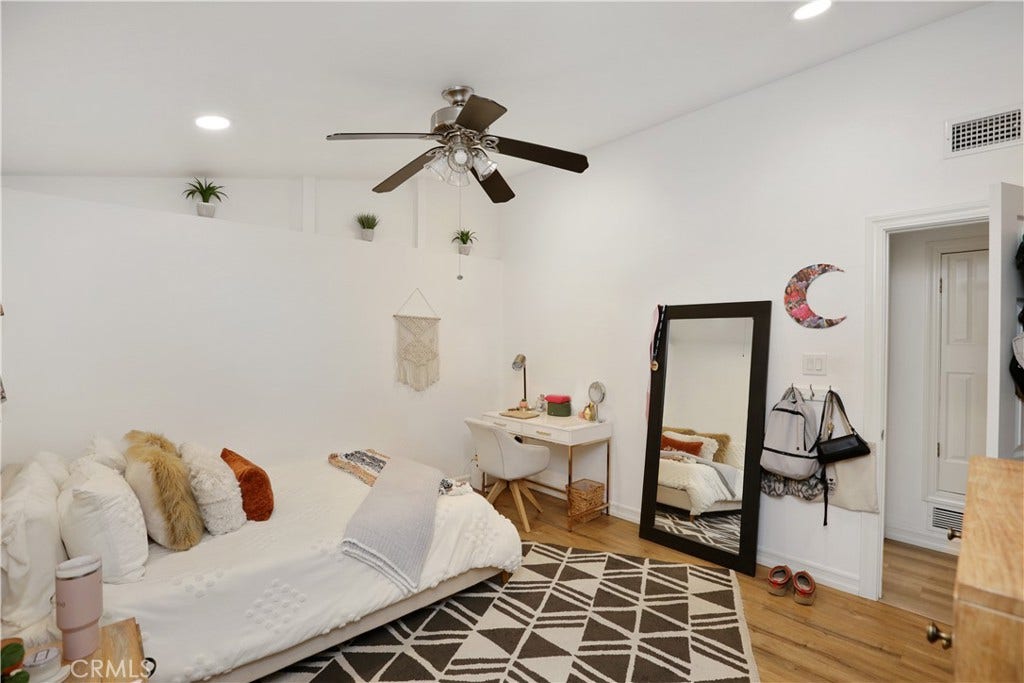 1305 W Cherry, Orange, CA 92868