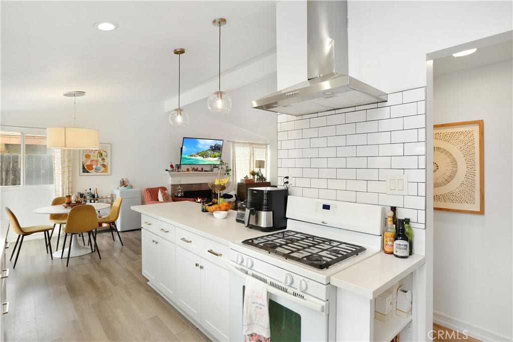 1305 W Cherry, Orange, CA 92868