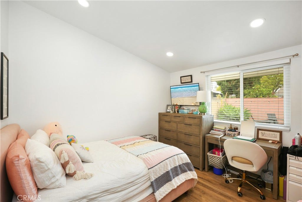 1305 W Cherry, Orange, CA 92868