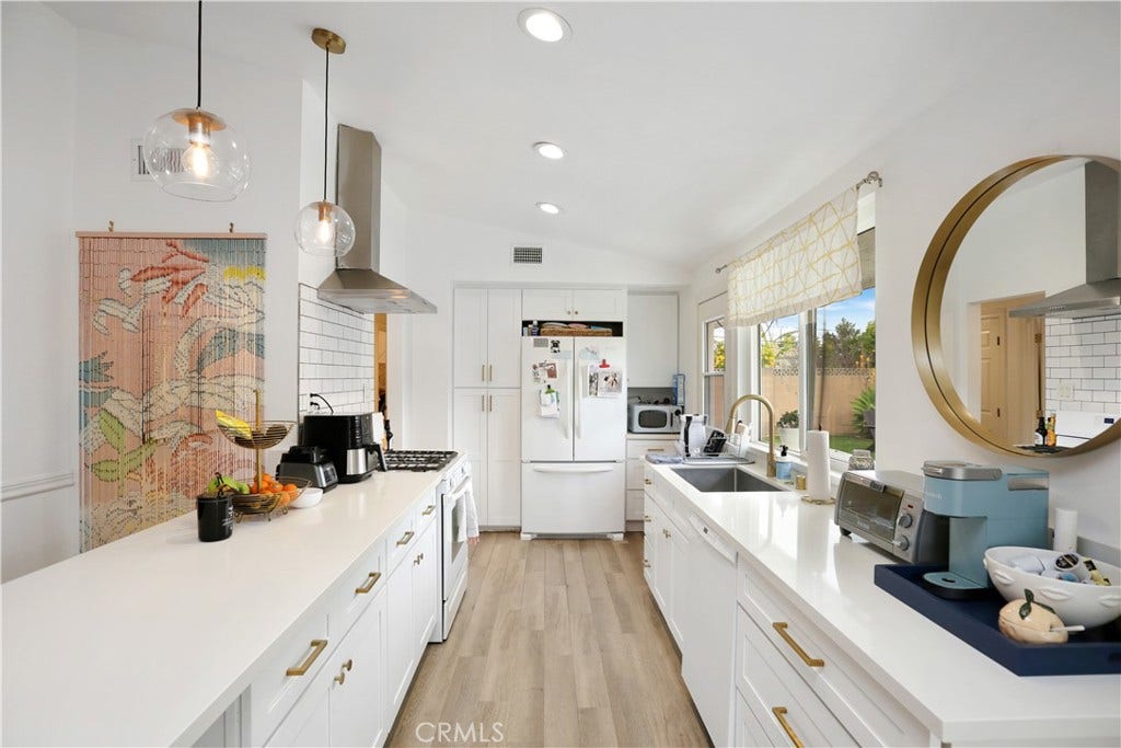 1305 W Cherry, Orange, CA 92868