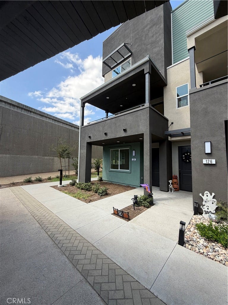 Property photo for 124 Chaparral, Tustin, CA