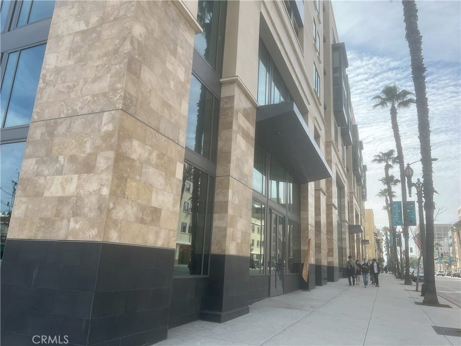 Property photo for 39 S Los Robles, #3002, Pasadena, CA