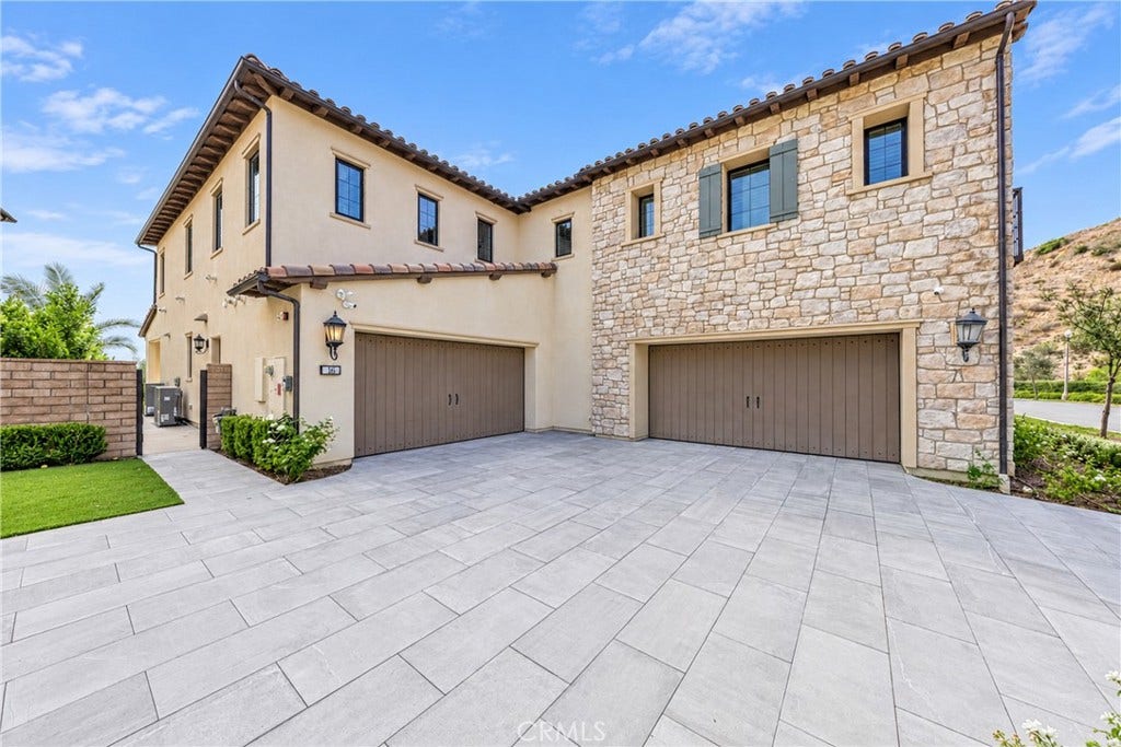 166 Leafy Pass, Irvine, CA 92602 166 Leafy Pass, Irvine, CA 92602